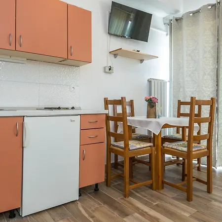 House Grmoja شقة Baška Voda