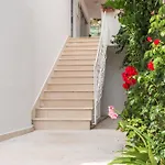 House Grmoja 아파트 바스카보다