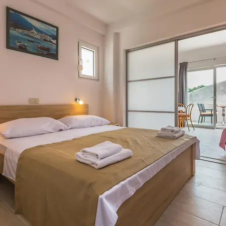 House Grmoja Daire *