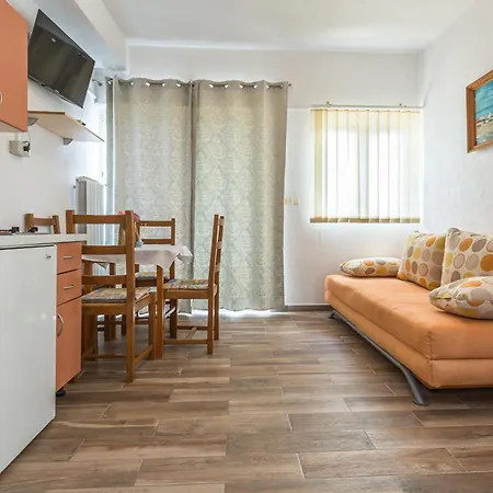 House Grmoja Baska Voda