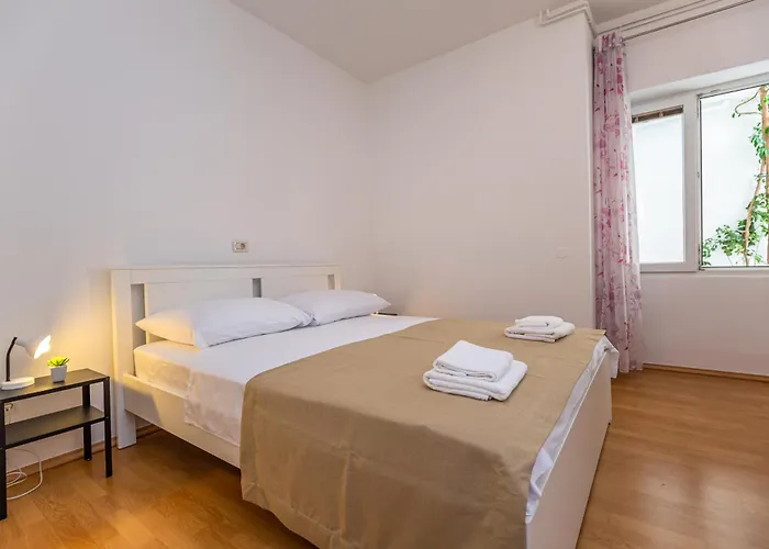 House Grmoja Apartamento Baška Voda