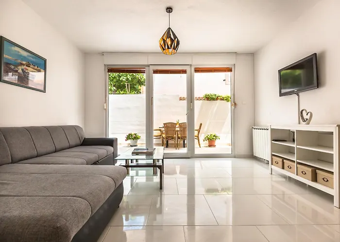 Apartamento House Grmoja *