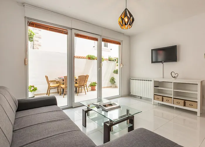 Apartamento House Grmoja