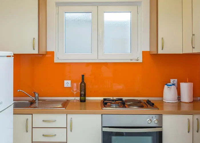 House Grmoja * Baška Voda